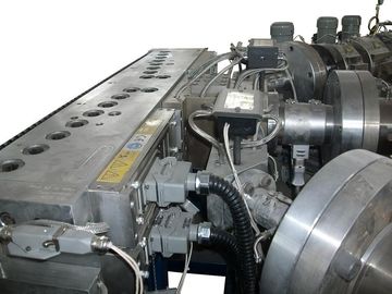 機械55kw、37のKwを作る915mm 1220mmの壁パネルWPC板機械/窓のプロフィール