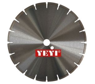 Dia 180mm 300mm 400mm のダイヤモンドのコンクリート、砂岩、アスファルトは鋸歯の区分されたタイプを