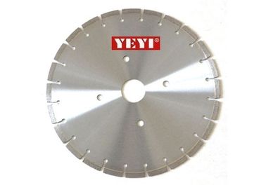 300mm はコンクリートについては銀によってろう付けされたダイヤモンドを鋸歯/ダイヤモンドの切刃を溶接しました