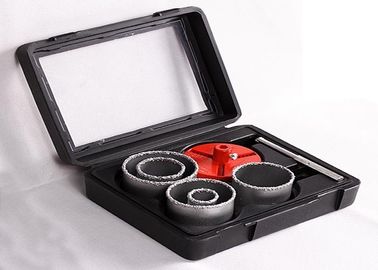 バイメタルの炭化タングステンの穴はカッターが 83mm 2 インチ 67mm をアルミニウム版との置くのを見ました