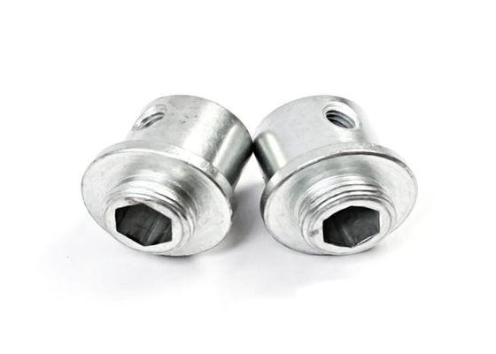 調節可能な 2-5/8」67mm の炭化タングステンの屑の穴はカッターの自己の削を見ました