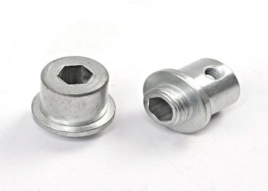 2-1/8 を」切るセラミック タイルの大口径の金属は穴炭化物によってひっくり返された穴のカッターを見ました