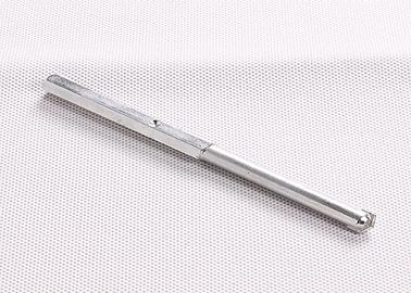 2-1/8 を」切るセラミック タイルの大口径の金属は穴炭化物によってひっくり返された穴のカッターを見ました