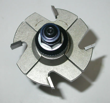 可変性のナイフ CNC のルーター ビット（必要とされるシム無し）が付いている重金属 CNC 調節可能な細長い穴がつくビット