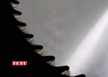 OEM の裂け目の切口は柔らかい木製の歯 48 を切るための鋸歯が 60 72 木工業鋸歯をことを