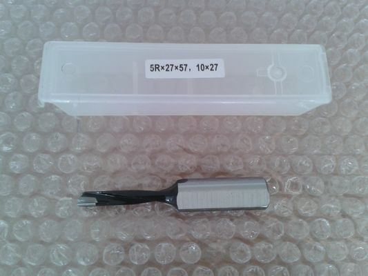 多数の鋭い機械のための熱処理 TCT の穴あけ工具の鋼鉄ボディ