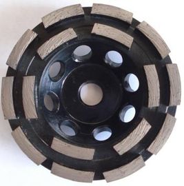 コンクリート 3" 6" 7"のための焼結させたろう付けされた二重列のダイヤモンドのコップの粉砕車輪